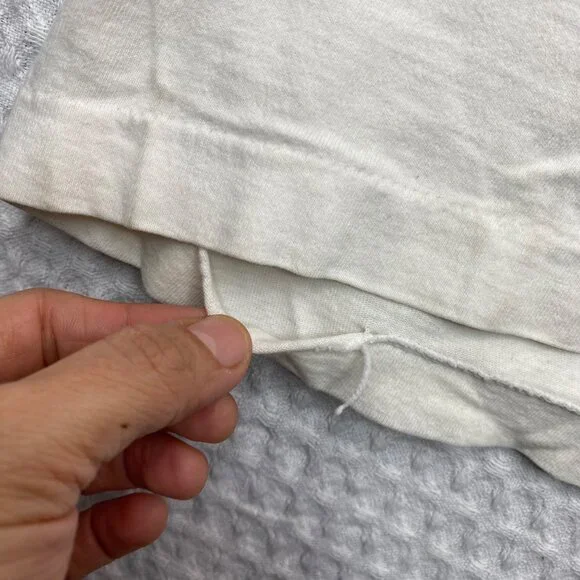 Vintage 94 Taz Looney Tune Bomber Squad Victory All Over Print Freeze T-Shirt XL - Picture 9 of 15